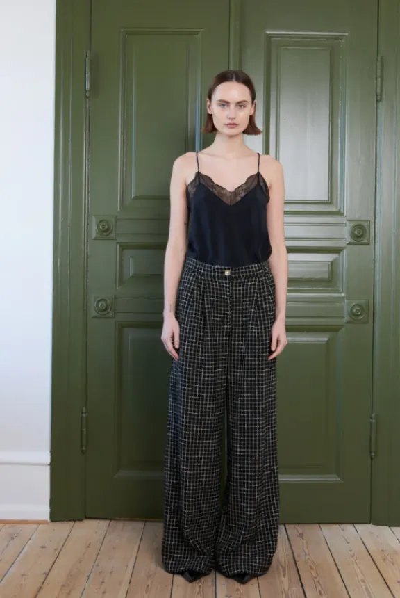 Stella Nova Angela Checked Bouclé Pants - Black/White | Trousers And Playsuits