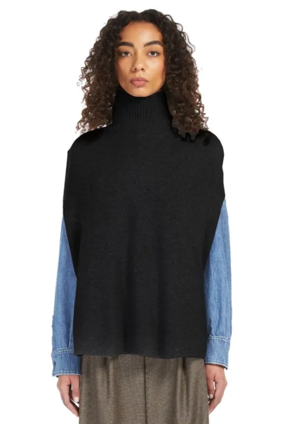 Weekend MaxMara Annicanew Cashmere Poncho - Black | Knitwear