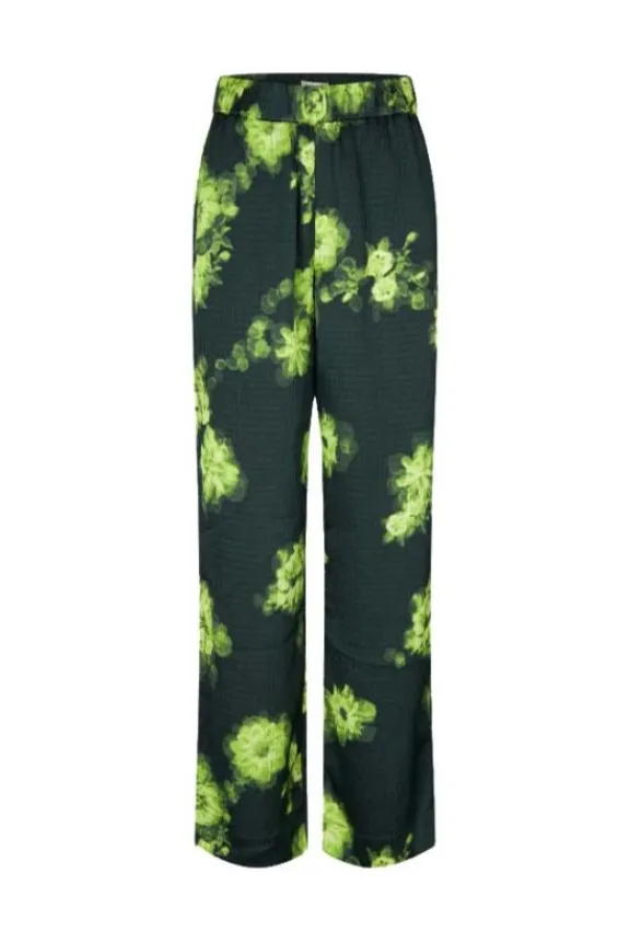 Baum Und Pferdgarten Narine Trousers - Green Margot Flower | Trousers And Playsuits
