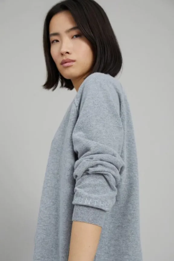 sweetcorn_sweater__grey_5.webp Munthe Sweetcorn Sweater - Grey | Knitwear